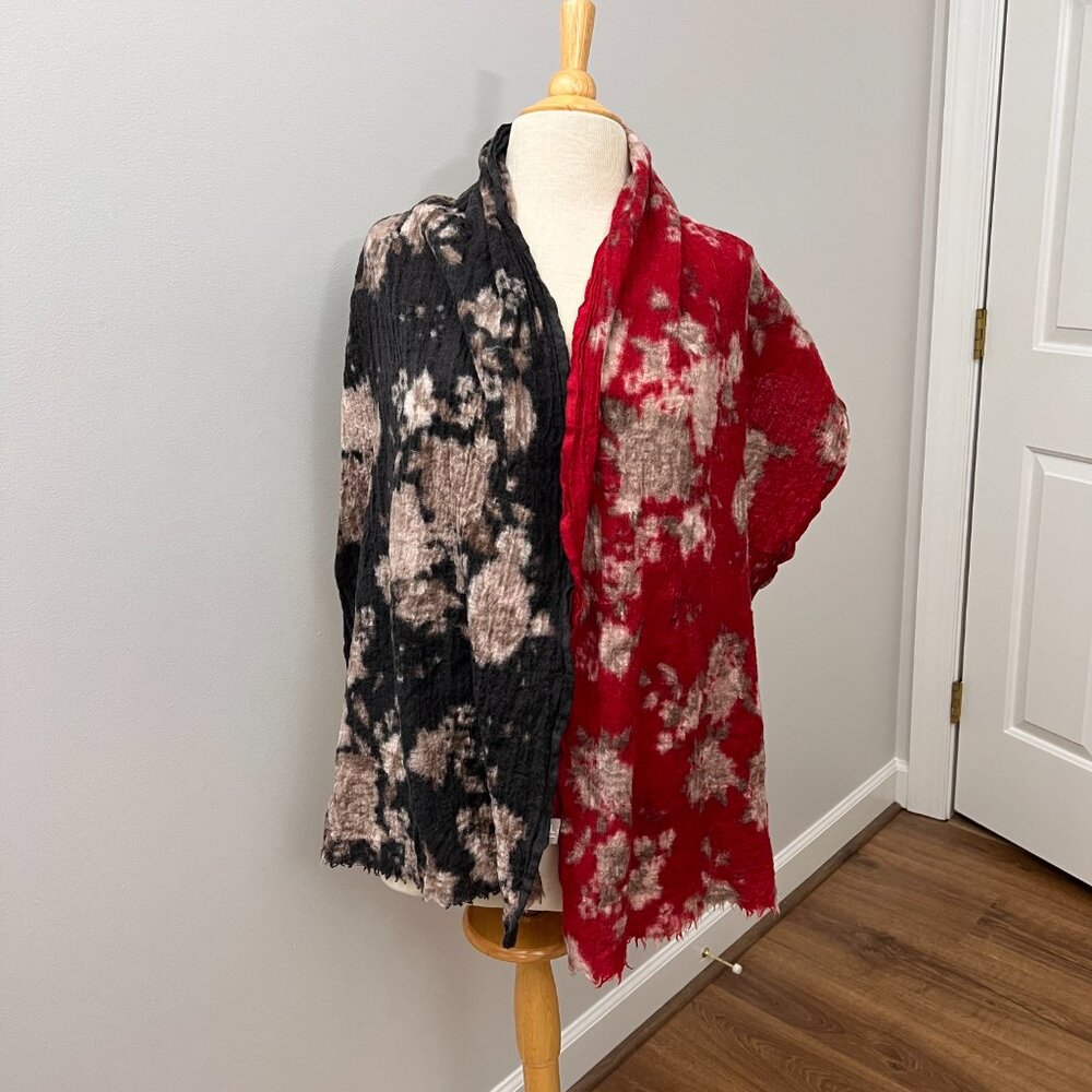 J.Jill 100% Wool Red Black Floral Scarf
